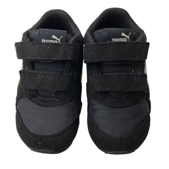 Puma Sneakers in Black. Size 6 - Picture 3 of 8